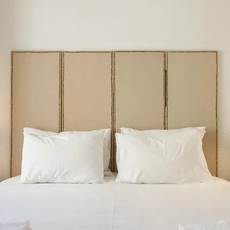 Martim Moniz - Tram 28 Апартаменти *